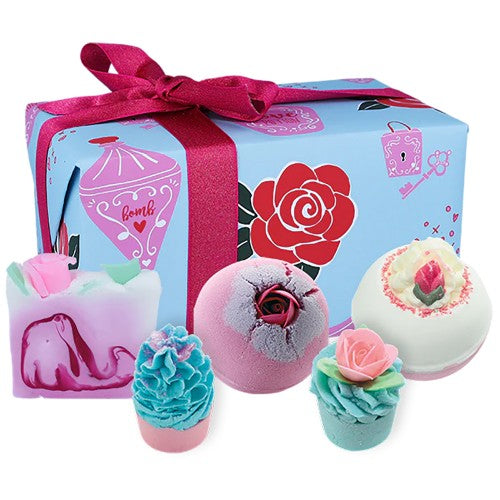 LOVE POTION GIFT BOX