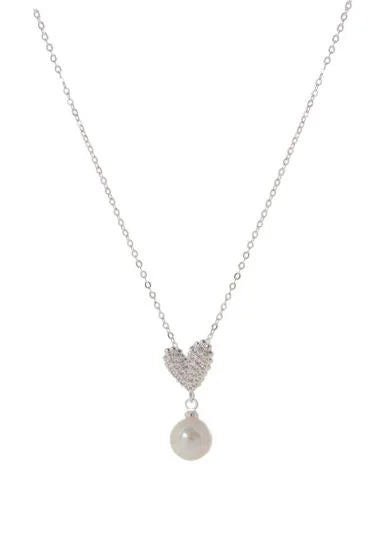 EQLB ELEGANT PEARL NECKLACE