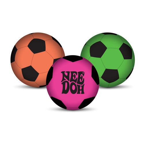 HOT SHOTS FOOTBALL NEE DOH
